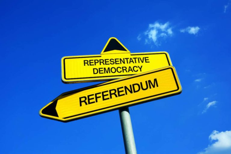 two types of democracy-representative vs referendum